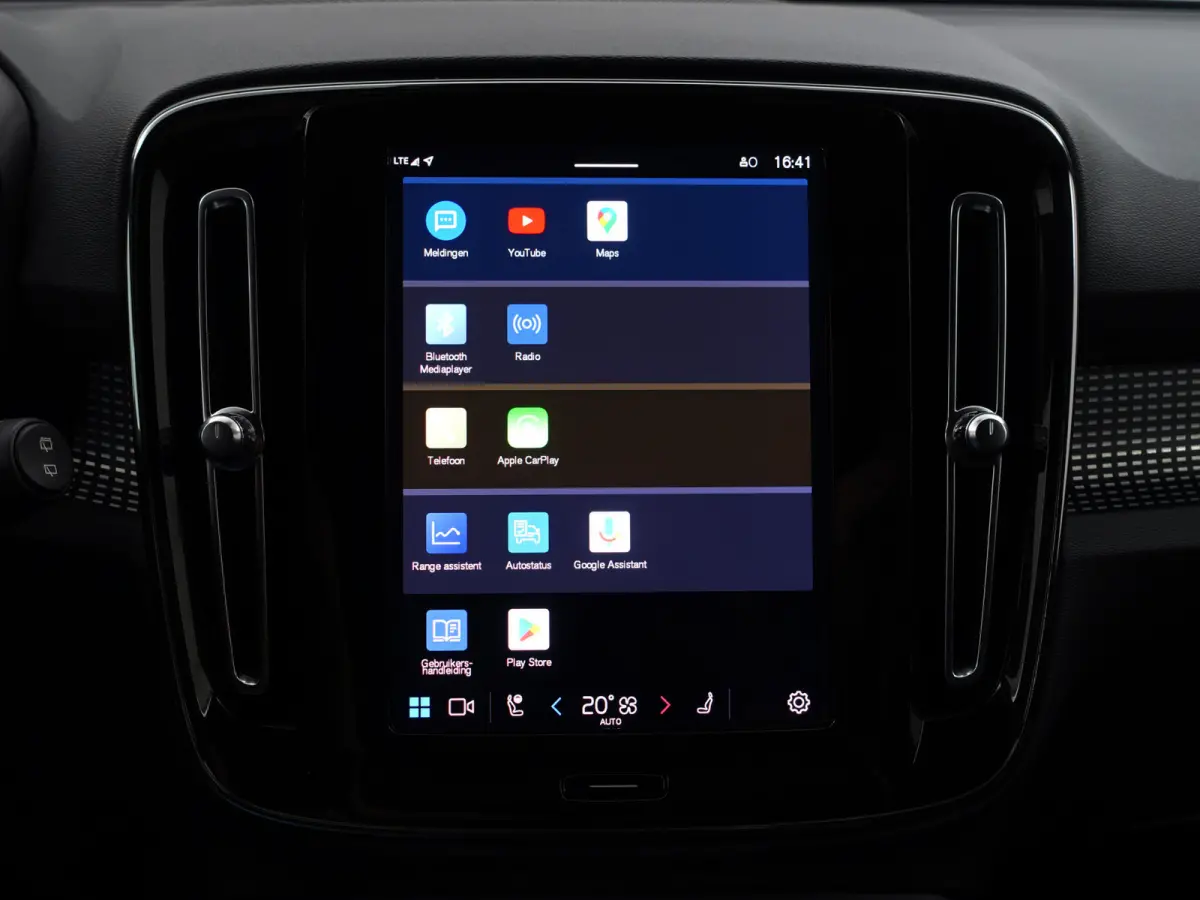 P8 AWD R-Design Aut- Two Tone, Panoramadak, Harman Kardon, 360 Camera, Carplay, Stuur/Stoelverwarming