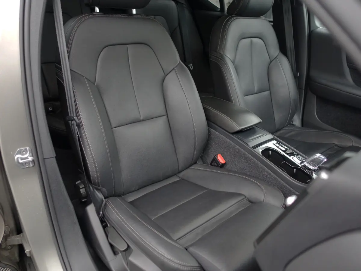 1.5 T3 Inscription Aut- Panodak, Harman Kardon, Stuur/Stoelverwarming, Lane Assist, Xenon Led, Virtual Cockpit