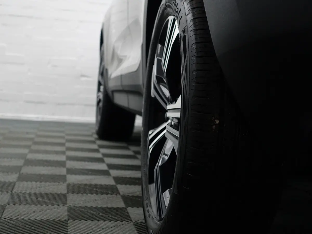 1.5 T3 Inscription Aut- Panodak, Harman Kardon, Stuur/Stoelverwarming, Lane Assist, Xenon Led, Virtual Cockpit