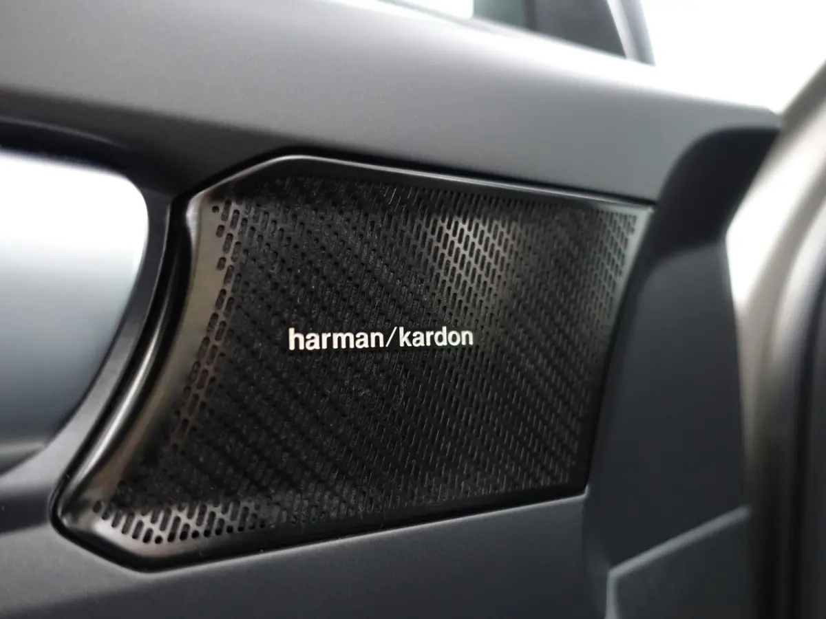 1.5 T3 Inscription Aut- Panodak, Harman Kardon, Stuur/Stoelverwarming, Lane Assist, Xenon Led, Virtual Cockpit