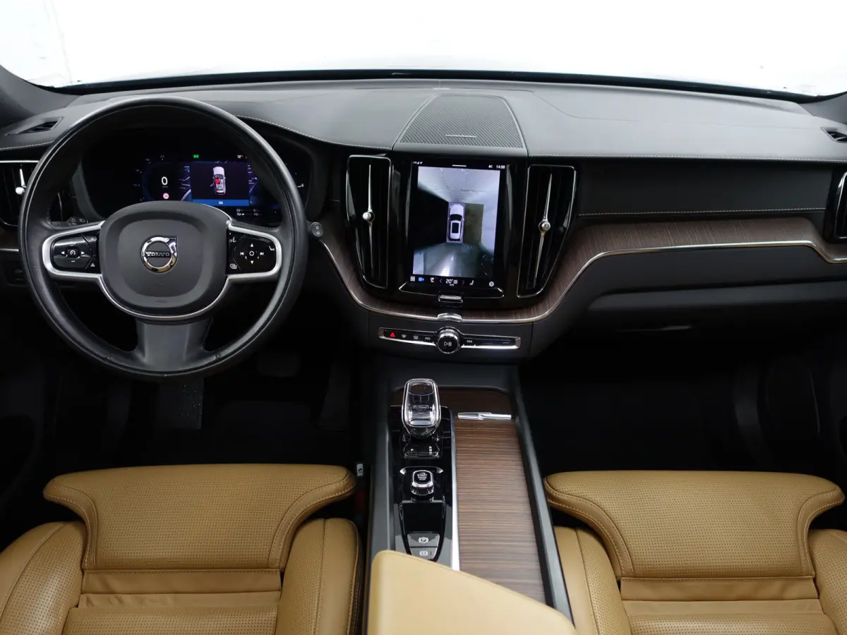 2.0 T6 Plug-in hybrid AWD Inscription- Panoramadak, Elek Trekhaak, Stuur/Stoelverwarming, Stoelventilatie, Harman Kardon