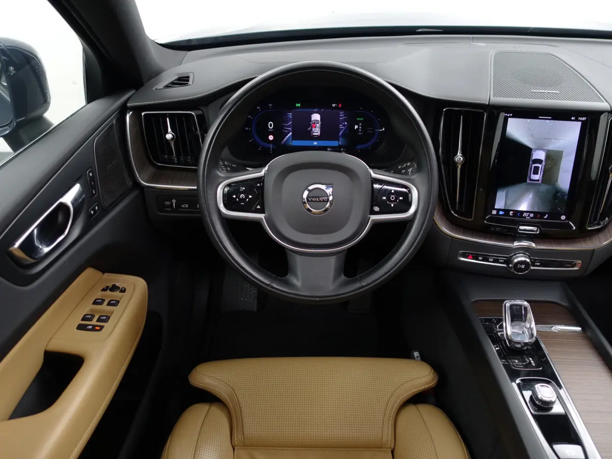 2.0 T6 Plug-in hybrid AWD Inscription- Panoramadak, Elek Trekhaak, Stuur/Stoelverwarming, Stoelventilatie, Harman Kardon