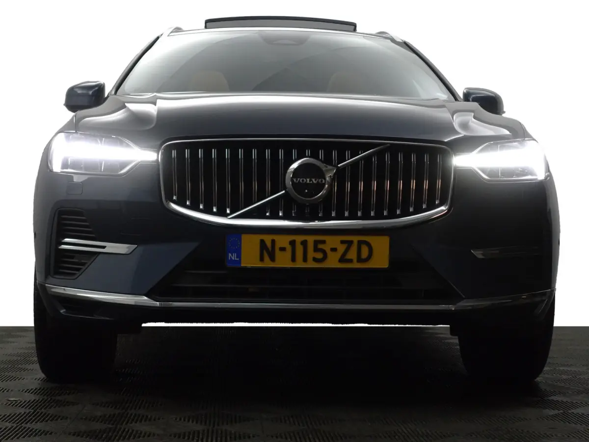 2.0 T6 Plug-in hybrid AWD Inscription- Panoramadak, Elek Trekhaak, Stuur/Stoelverwarming, Stoelventilatie, Harman Kardon