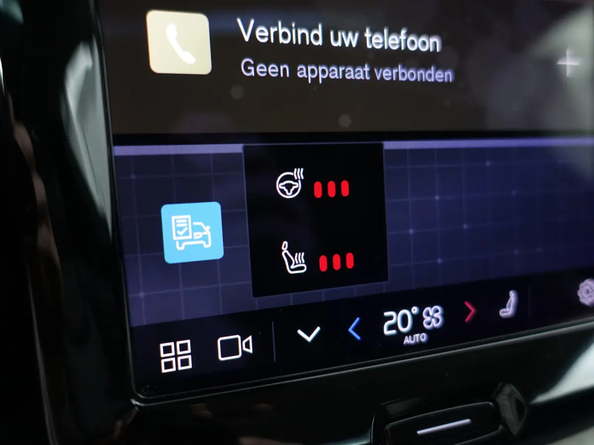 2.0 T6 Plug-in hybrid AWD Inscription- Facelift, Harman Kardon, Panoramadak, Head Up, Elek Trekhaak