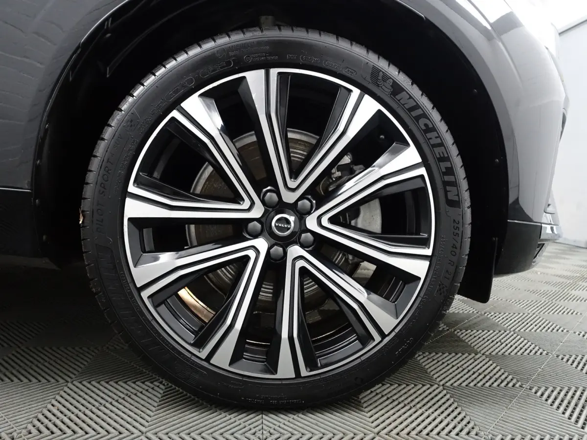 2.0 T6 Plug-in hybrid AWD Inscription- Facelift, Harman Kardon, Panoramadak, Head Up, Elek Trekhaak