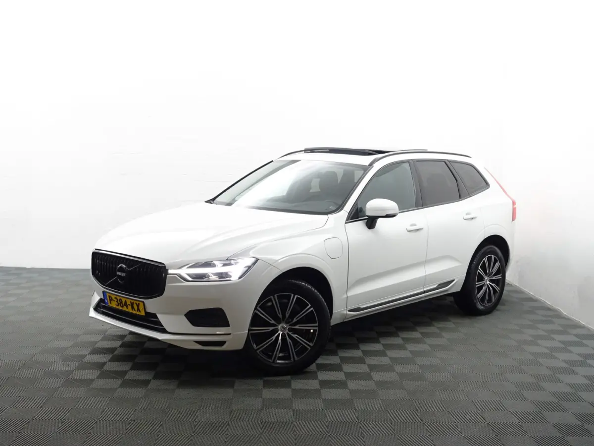 2.0 T8 Twin Engine AWD Inscription Blackpack Aut- Panoramadak, Memory, Xenon led, Blis, Dynamic Select, Elek Trekhaak, Lane Assist