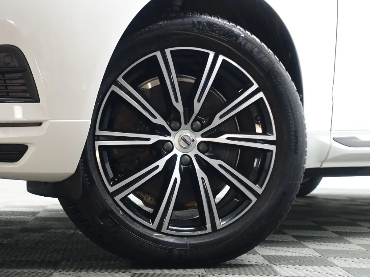 2.0 T8 Twin Engine AWD Inscription Blackpack Aut- Panoramadak, Memory, Xenon led, Blis, Dynamic Select, Elek Trekhaak, Lane Assist