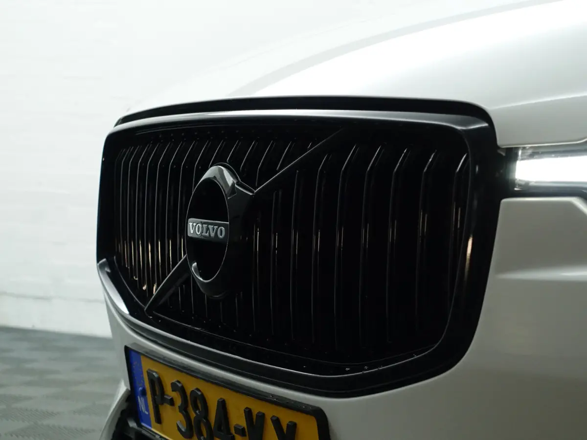 2.0 T8 Twin Engine AWD Inscription Blackpack Aut- Panoramadak, Memory, Xenon led, Blis, Dynamic Select, Elek Trekhaak, Lane Assist