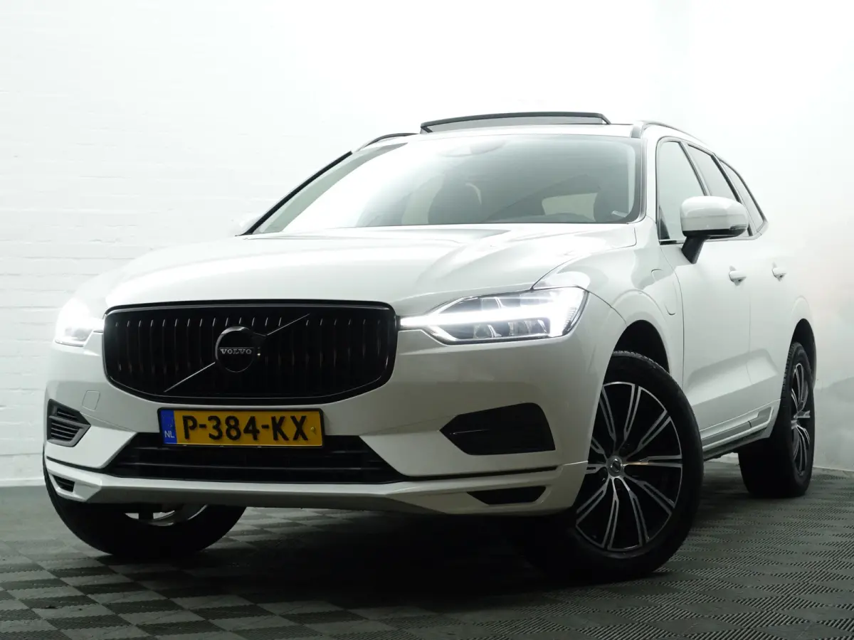 2.0 T8 Twin Engine AWD Inscription Blackpack Aut- Panoramadak, Memory, Xenon led, Blis, Dynamic Select, Elek Trekhaak, Lane Assist