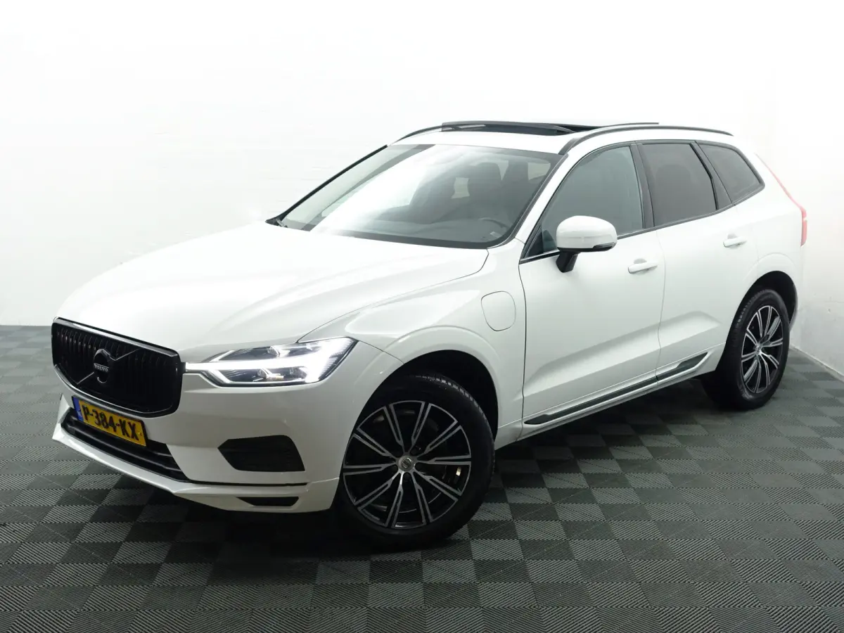 2.0 T8 Twin Engine AWD Inscription Blackpack Aut- Panoramadak, Memory, Xenon led, Blis, Dynamic Select, Elek Trekhaak, Lane Assist