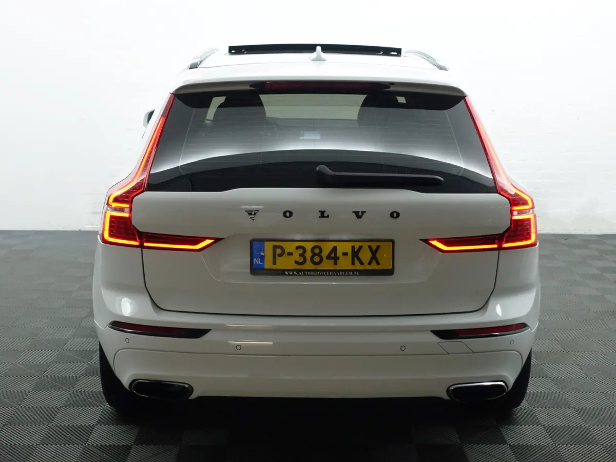 2.0 T8 Twin Engine AWD Inscription Blackpack Aut- Panoramadak, Memory, Xenon led, Blis, Dynamic Select, Elek Trekhaak, Lane Assist