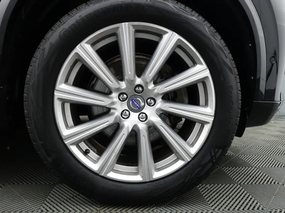 2.0 T5 AWD Inscription Aut- 7 Pers, Panoramadak, Stoelventilatie, Head Up, Active Xenon Led, Lane Assist