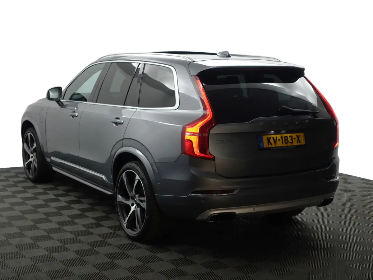2.0 T8 Twin Engine AWD Inscription- 7 Pers, Panoramadak, Trekhaak, Carplay, Android Auto, Active Xenon Led