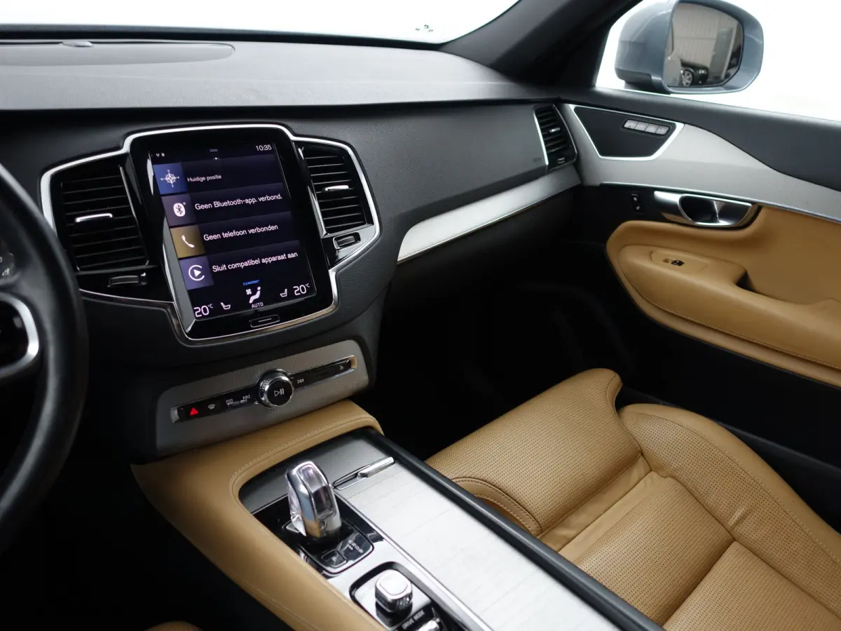 2.0 T8 Twin Engine AWD Inscription- 7 Pers, Panoramadak, Trekhaak, Carplay, Android Auto, Active Xenon Led