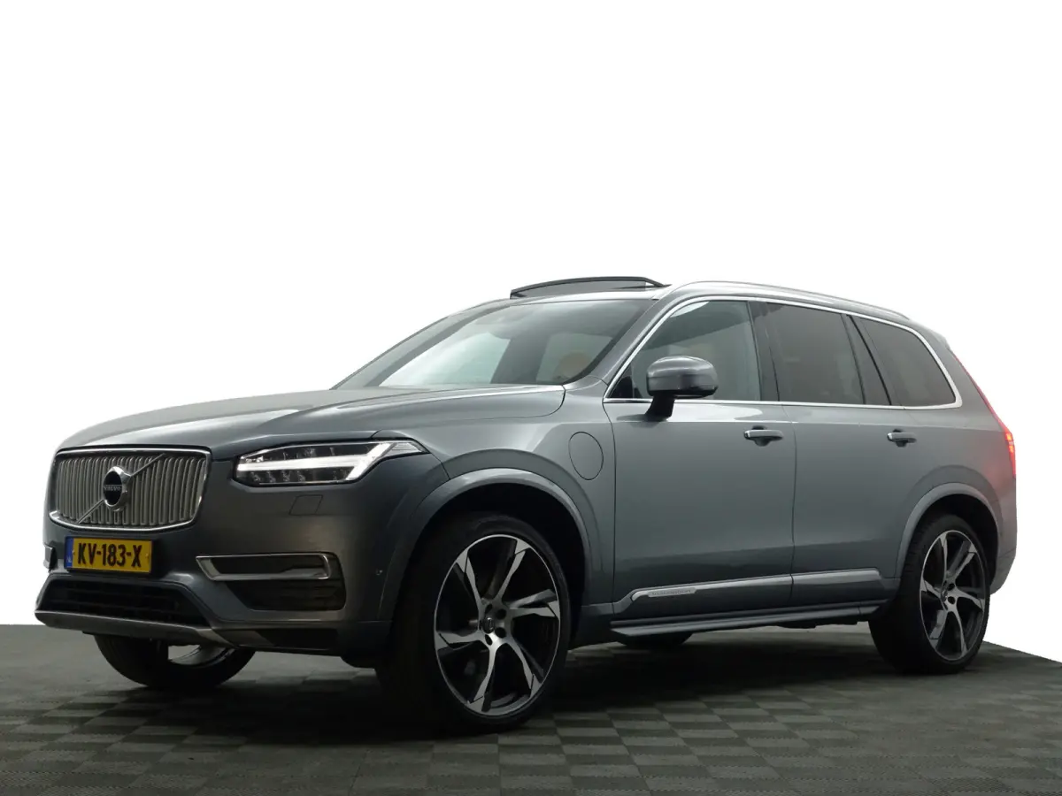 2.0 T8 Twin Engine AWD Inscription- 7 Pers, Panoramadak, Trekhaak, Carplay, Android Auto, Active Xenon Led