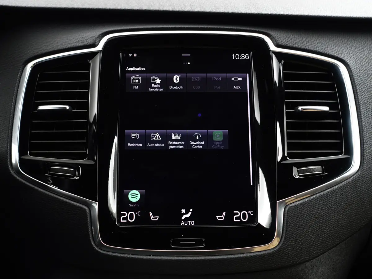 2.0 T8 Twin Engine AWD Inscription- 7 Pers, Panoramadak, Trekhaak, Carplay, Android Auto, Active Xenon Led