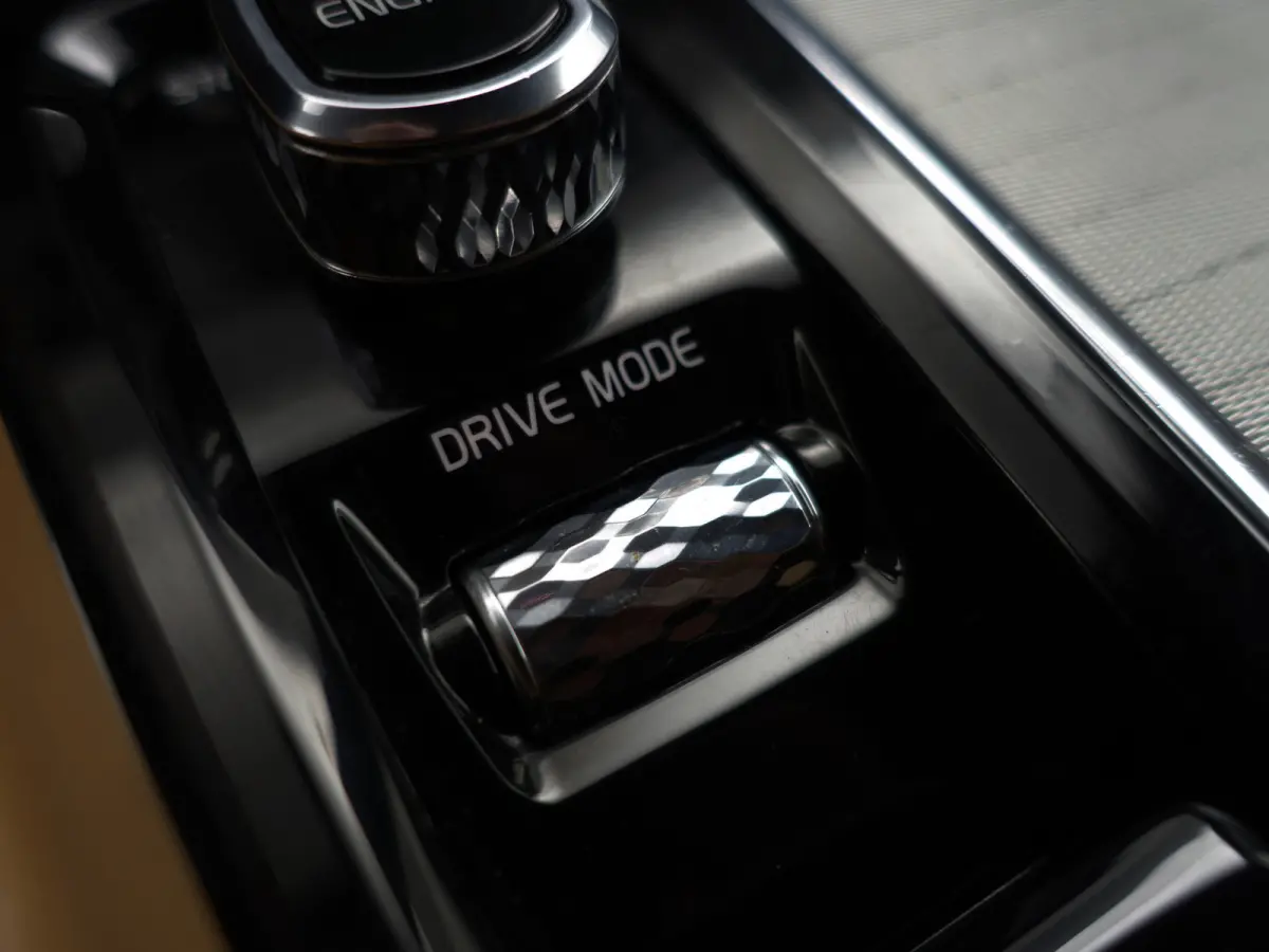 2.0 T8 Twin Engine AWD Inscription- 7 Pers, Panoramadak, Trekhaak, Carplay, Android Auto, Active Xenon Led