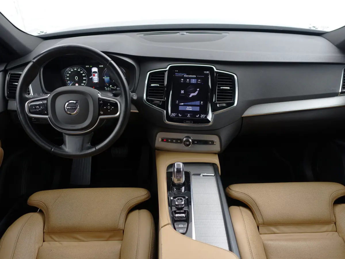 2.0 T8 Twin Engine AWD Inscription- 7 Pers, Panoramadak, Trekhaak, Carplay, Android Auto, Active Xenon Led