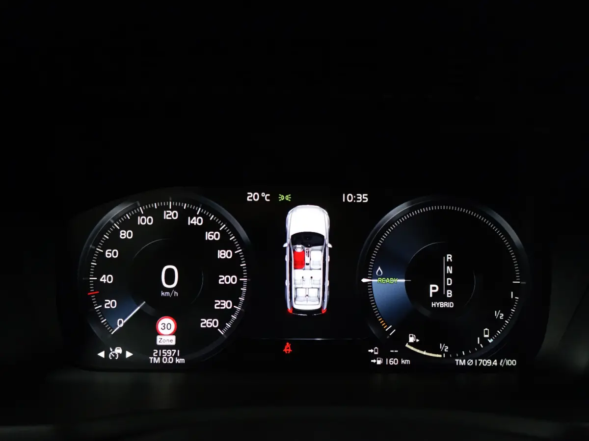 2.0 T8 Twin Engine AWD Inscription- 7 Pers, Panoramadak, Trekhaak, Carplay, Android Auto, Active Xenon Led