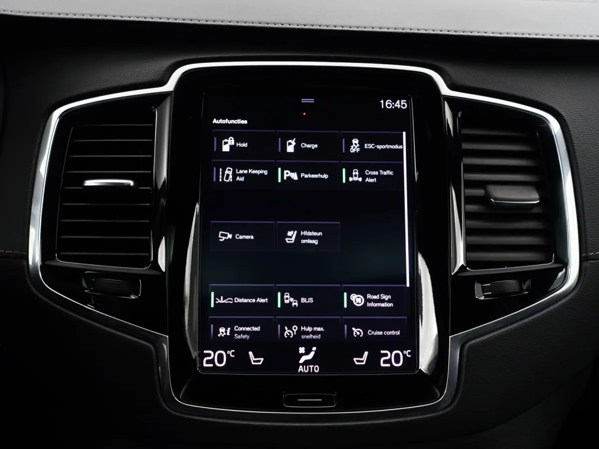2.0 T8 Twin Engine AWD R-Design- 7 Pers, Carbon Afwerking, Panoramadak, 360 Camera, Carplay, Android Auto