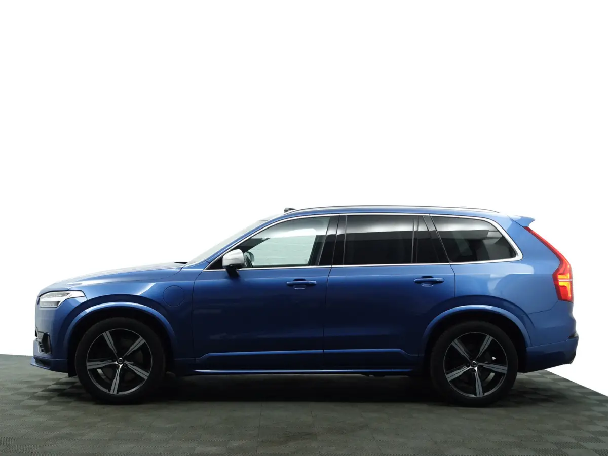 2.0 T8 Twin Engine AWD R-Design- 7 Pers, Carbon Afwerking, Panoramadak, 360 Camera, Carplay, Android Auto