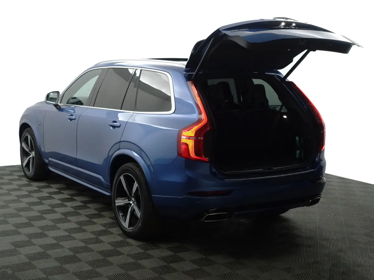 2.0 T8 Twin Engine AWD R-Design- 7 Pers, Carbon Afwerking, Panoramadak, 360 Camera, Carplay, Android Auto