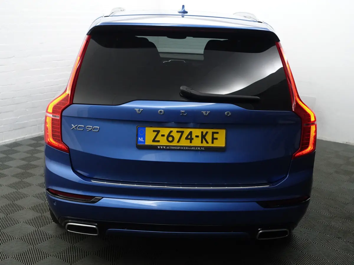 2.0 T8 Twin Engine AWD R-Design- 7 Pers, Carbon Afwerking, Panoramadak, 360 Camera, Carplay, Android Auto