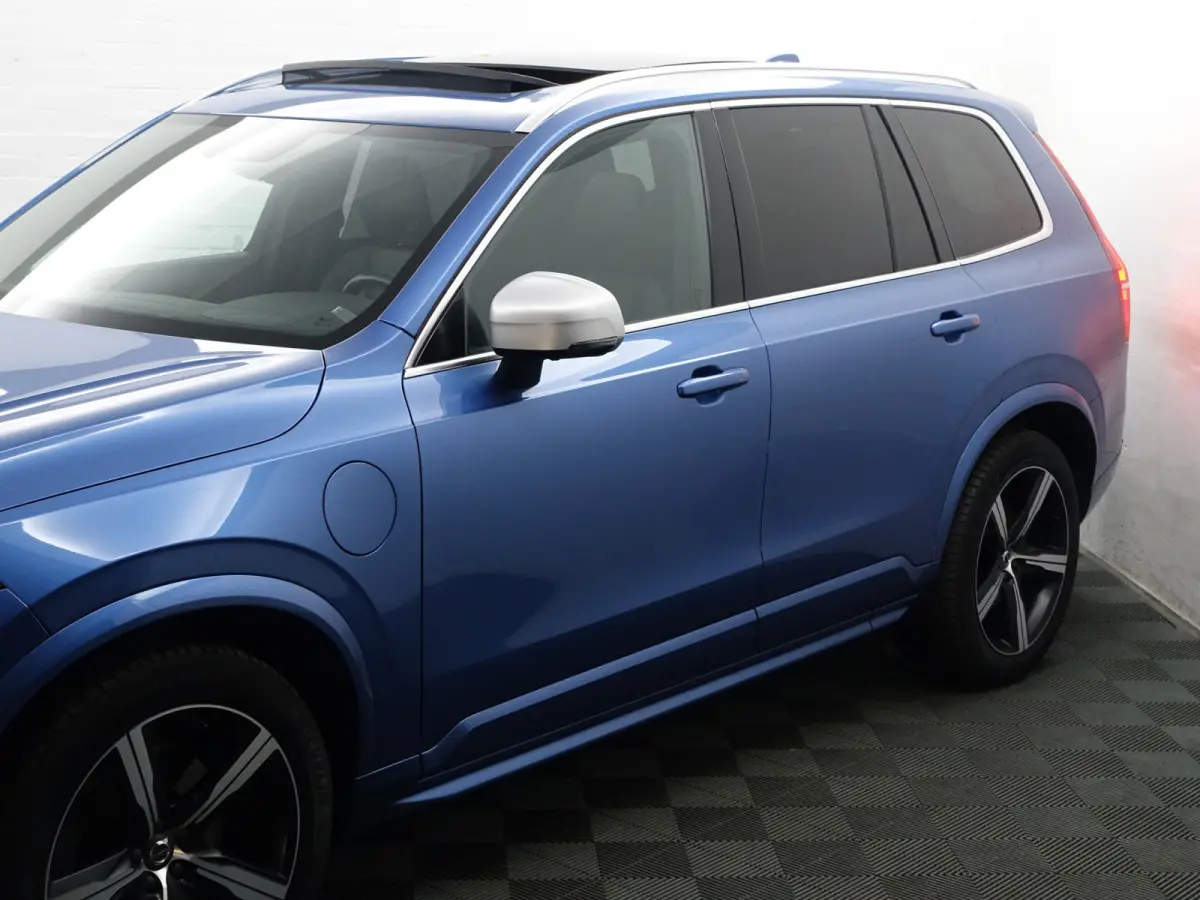 2.0 T8 Twin Engine AWD R-Design- 7 Pers, Carbon Afwerking, Panoramadak, 360 Camera, Carplay, Android Auto