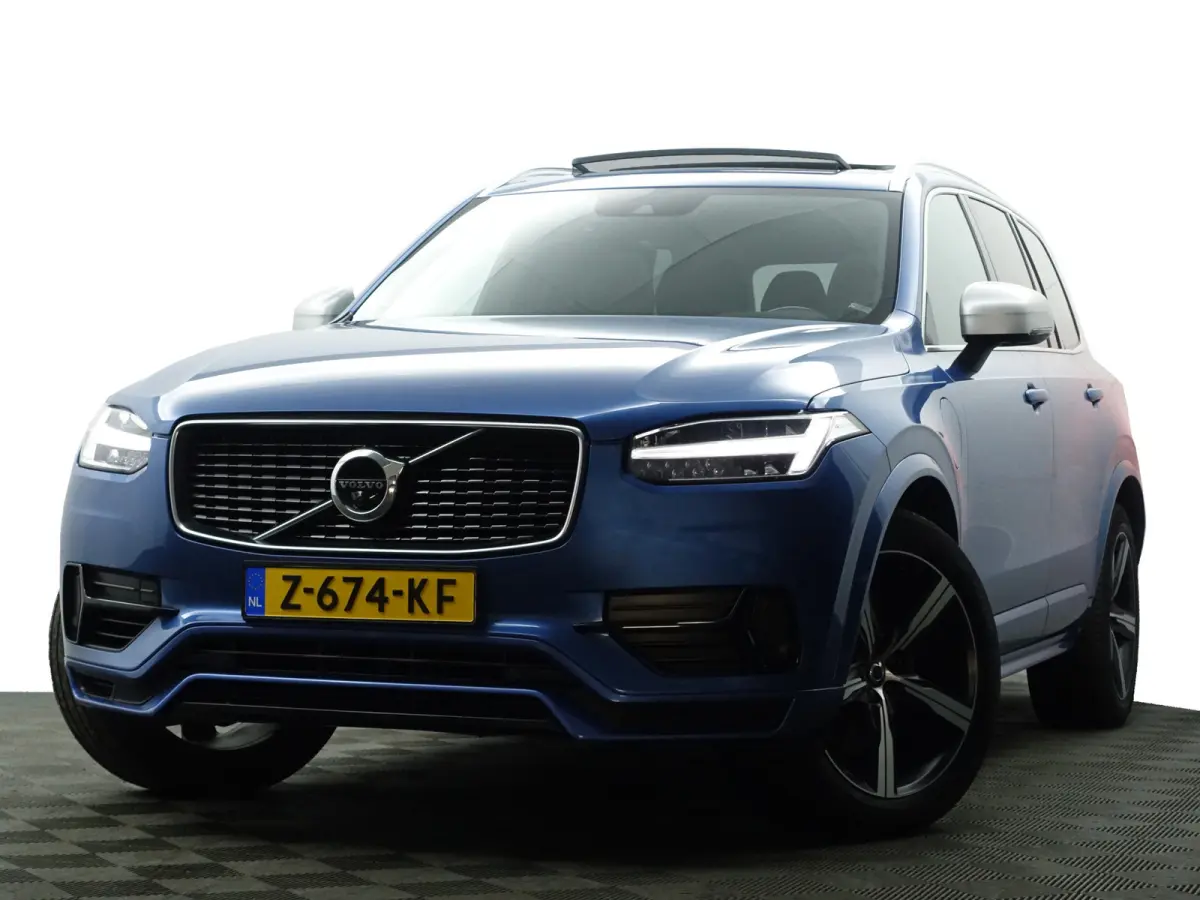 2.0 T8 Twin Engine AWD R-Design- 7 Pers, Carbon Afwerking, Panoramadak, 360 Camera, Carplay, Android Auto