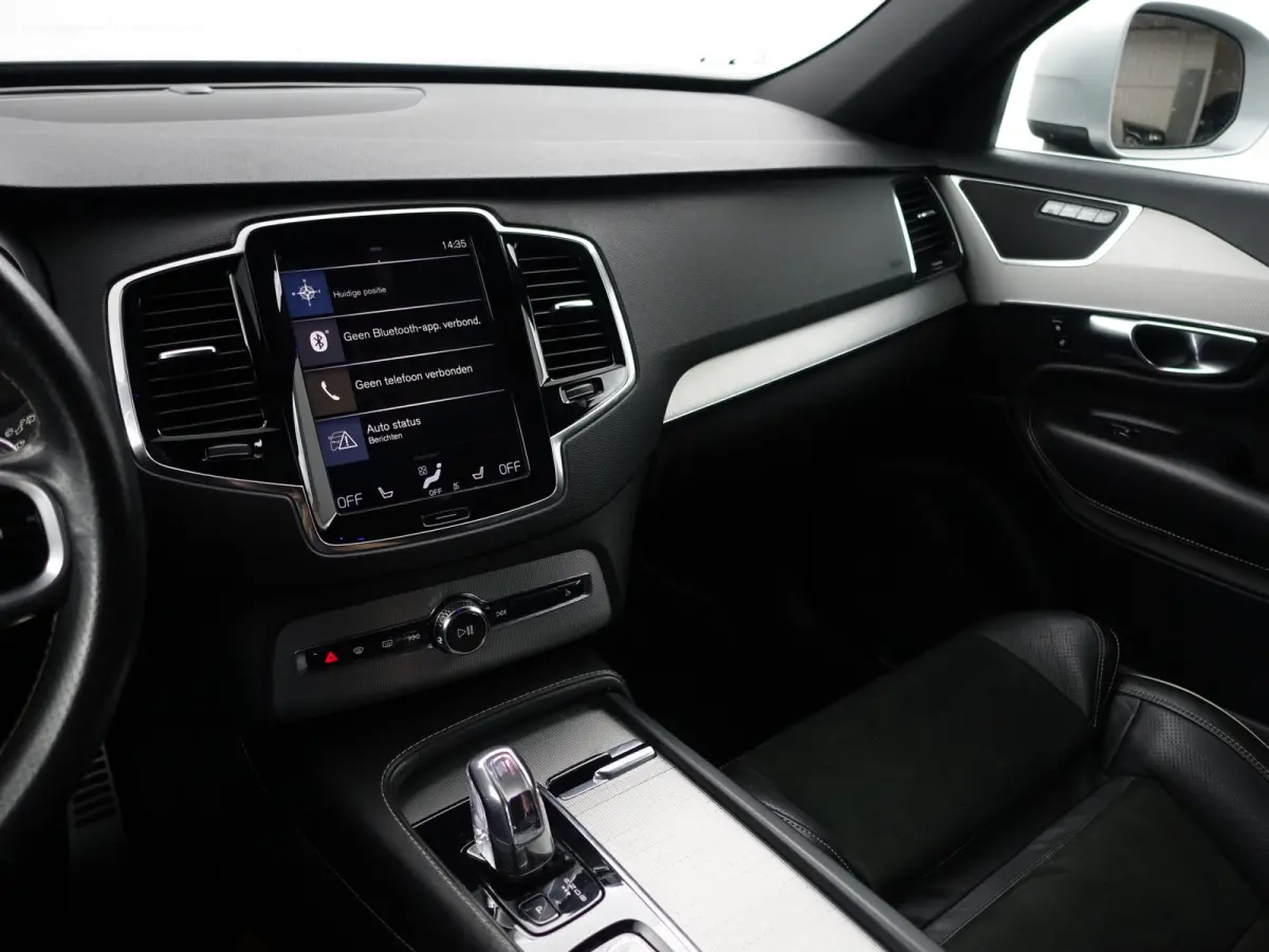 2.0 T8 Twin Engine AWD R-Design- 7 Pers, Panoramadak, Active Xenon Led, Memory, Luchtvering, Privacy Glass