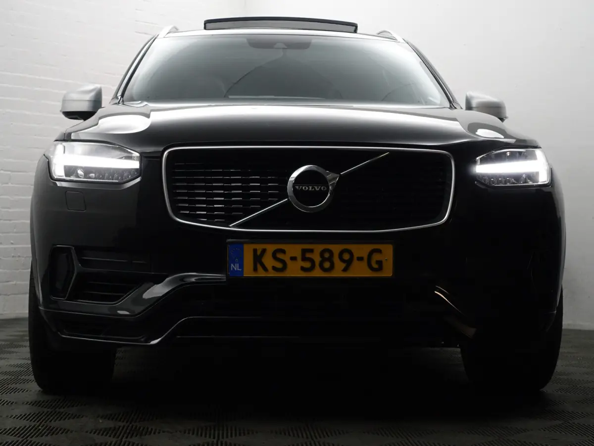 2.0 T8 Twin Engine AWD R-Design- 7 Pers, Panoramadak, Active Xenon Led, Memory, Luchtvering, Privacy Glass