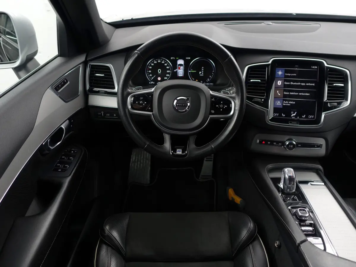 2.0 T8 Twin Engine AWD R-Design- 7 Pers, Panoramadak, Active Xenon Led, Memory, Luchtvering, Privacy Glass