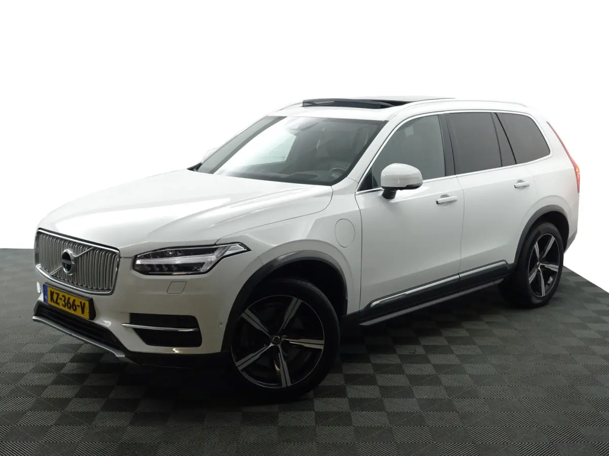 2.0 T8 Twin Engine AWD Inscription- Bowers Wilkins, Panoramadak, Head Up, High Beam Led, Elek Trekhaak, Stoelventilatie