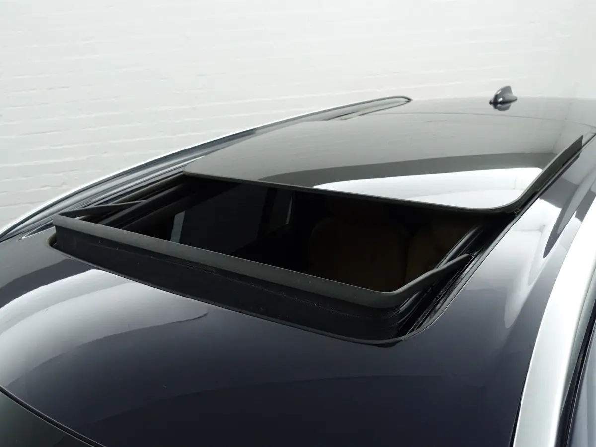 2.0 T8 Twin Engine AWD Inscription Aut- Bowers Wilkins, Panodak, Memory, Head Up, Stoelventilatie, Stuur/Stoelverwarming