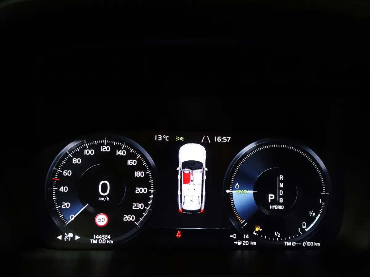 2.0 T8 Twin Engine AWD Inscription Aut- Bowers Wilkins, Panodak, Memory, Head Up, Stoelventilatie, Stuur/Stoelverwarming