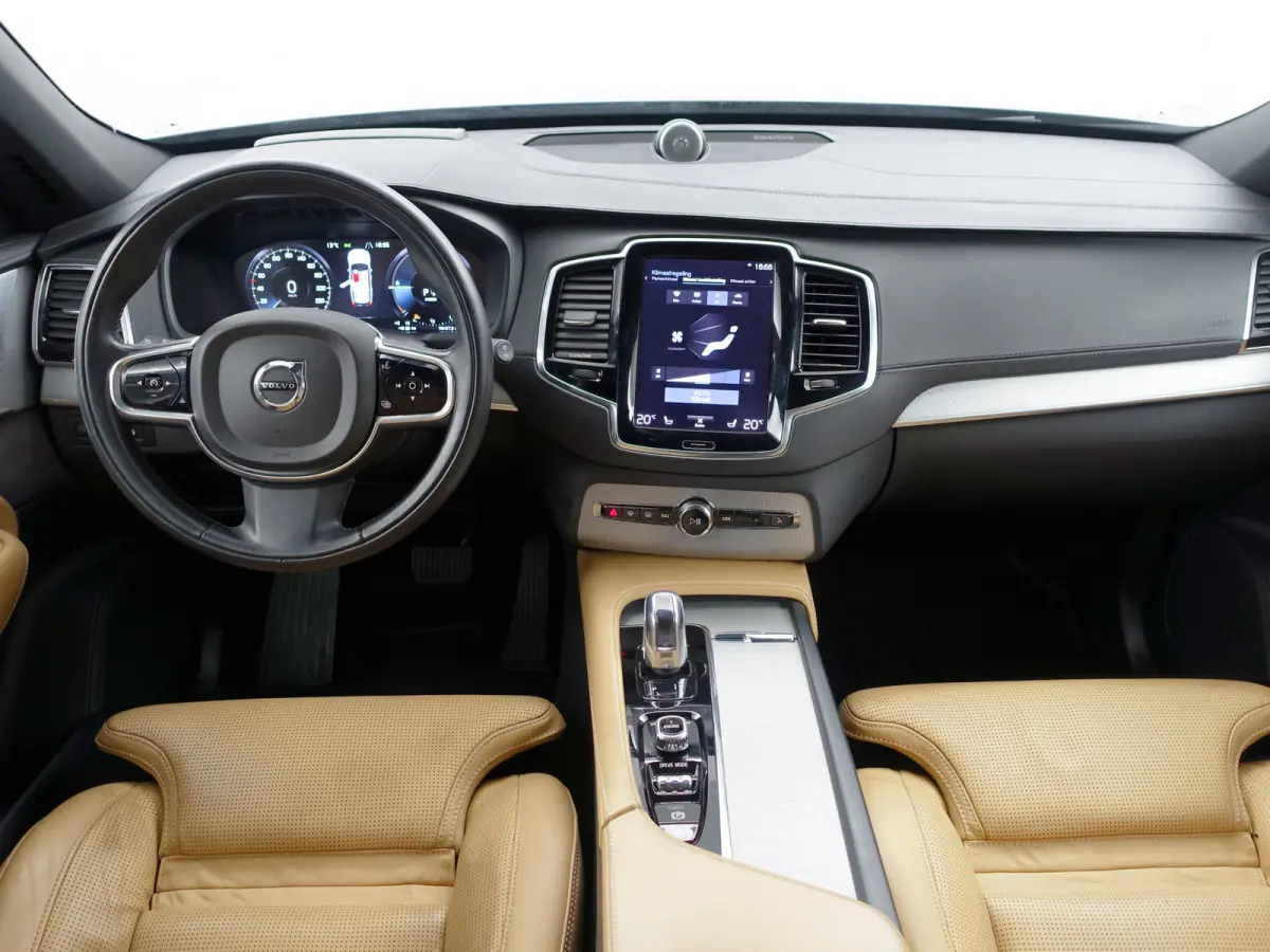 2.0 T8 Twin Engine AWD Inscription Aut- Bowers Wilkins, Panodak, Memory, Head Up, Stoelventilatie, Stuur/Stoelverwarming