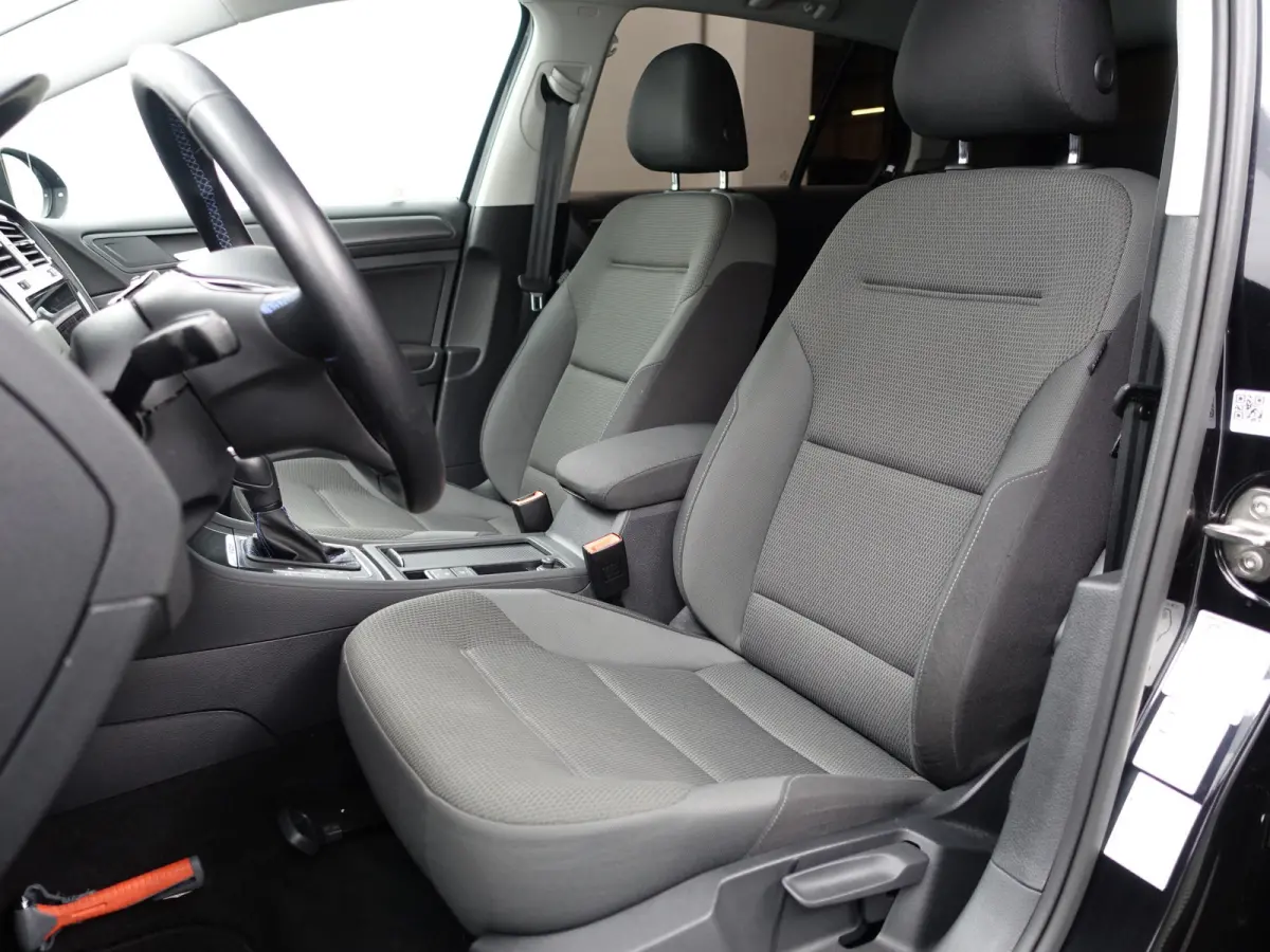 Highline Aut- CarPlay, Dynamic Select, Park Assist, Led, Stoelverwarming, Ada Cruise, Clima