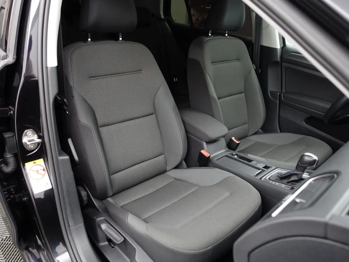 Highline Aut- CarPlay, Dynamic Select, Park Assist, Led, Stoelverwarming, Ada Cruise, Clima
