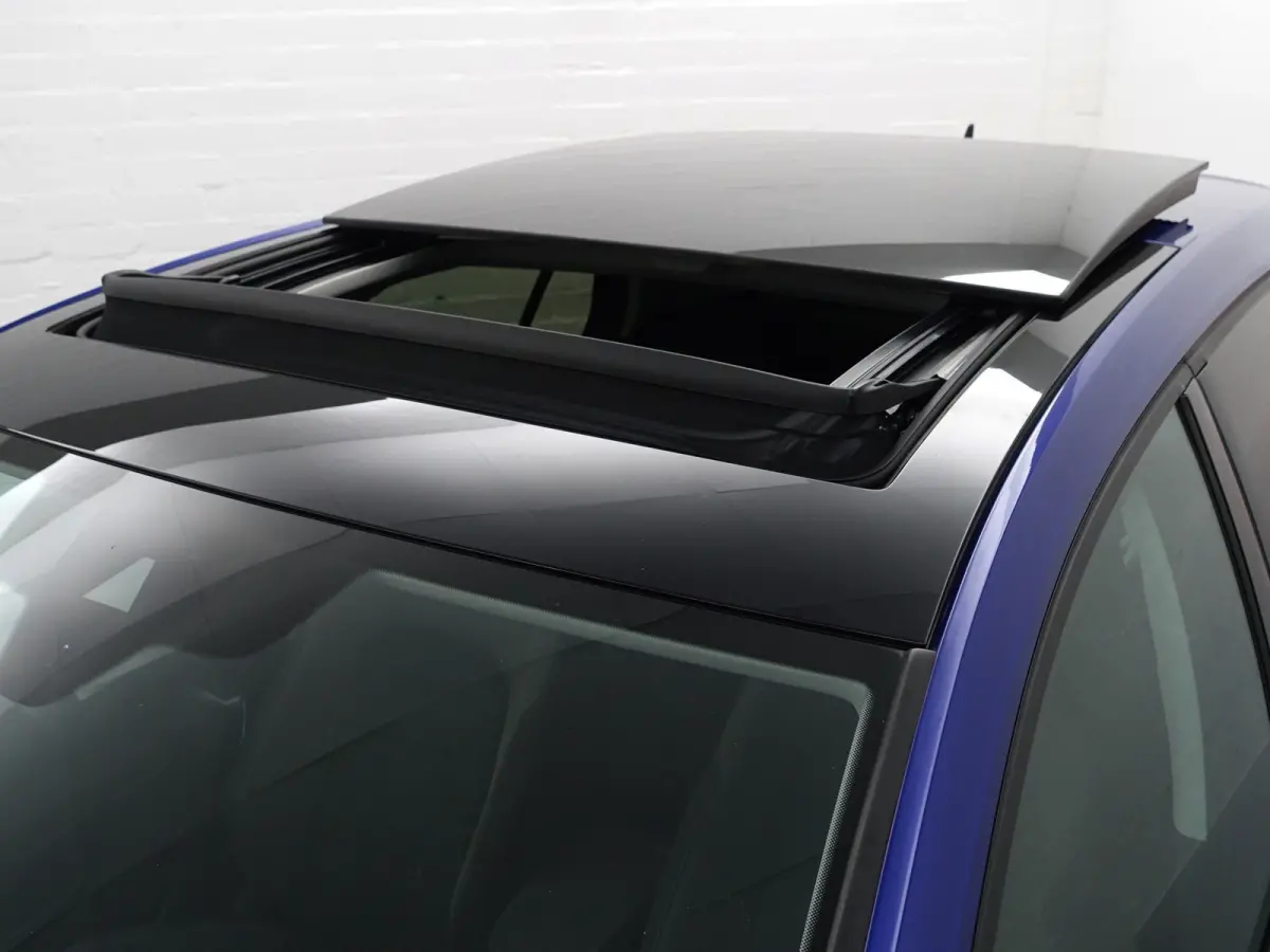 1.0 TSI R Line+ Aut- 25dkm, Panoramadak, Xenon Led, CarPlay, Android Auto, Stoelmassage