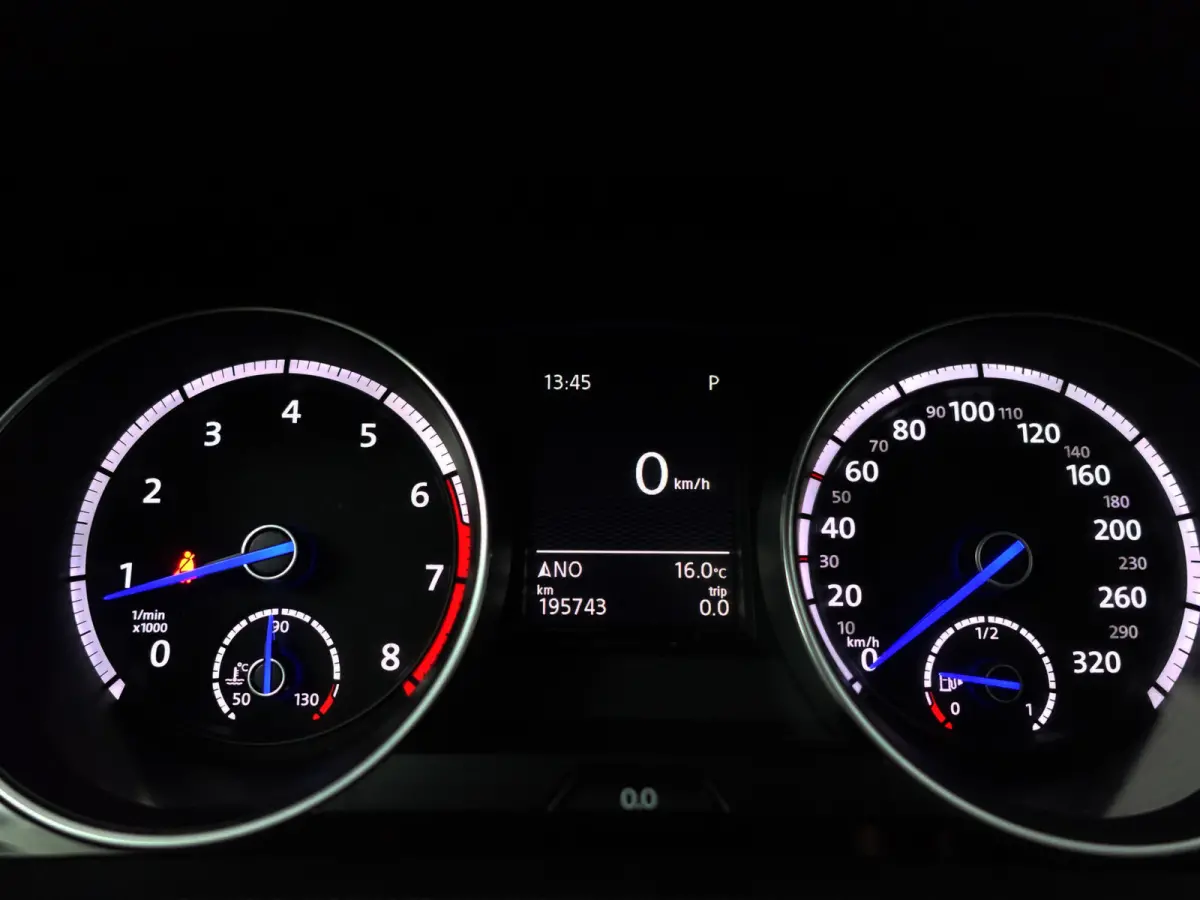 2.0 TSI R 4Motion Aut- Volledig Onderhouden, Panoramadak, Dynamic Select, Performance Interieur
