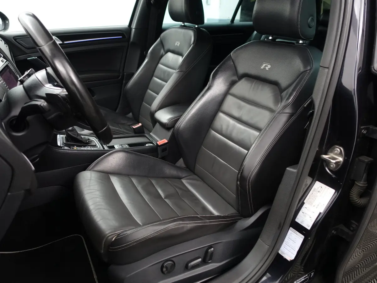 2.0 TSI R 4Motion Aut- Volledig Onderhouden, Panoramadak, Dynamic Select, Performance Interieur
