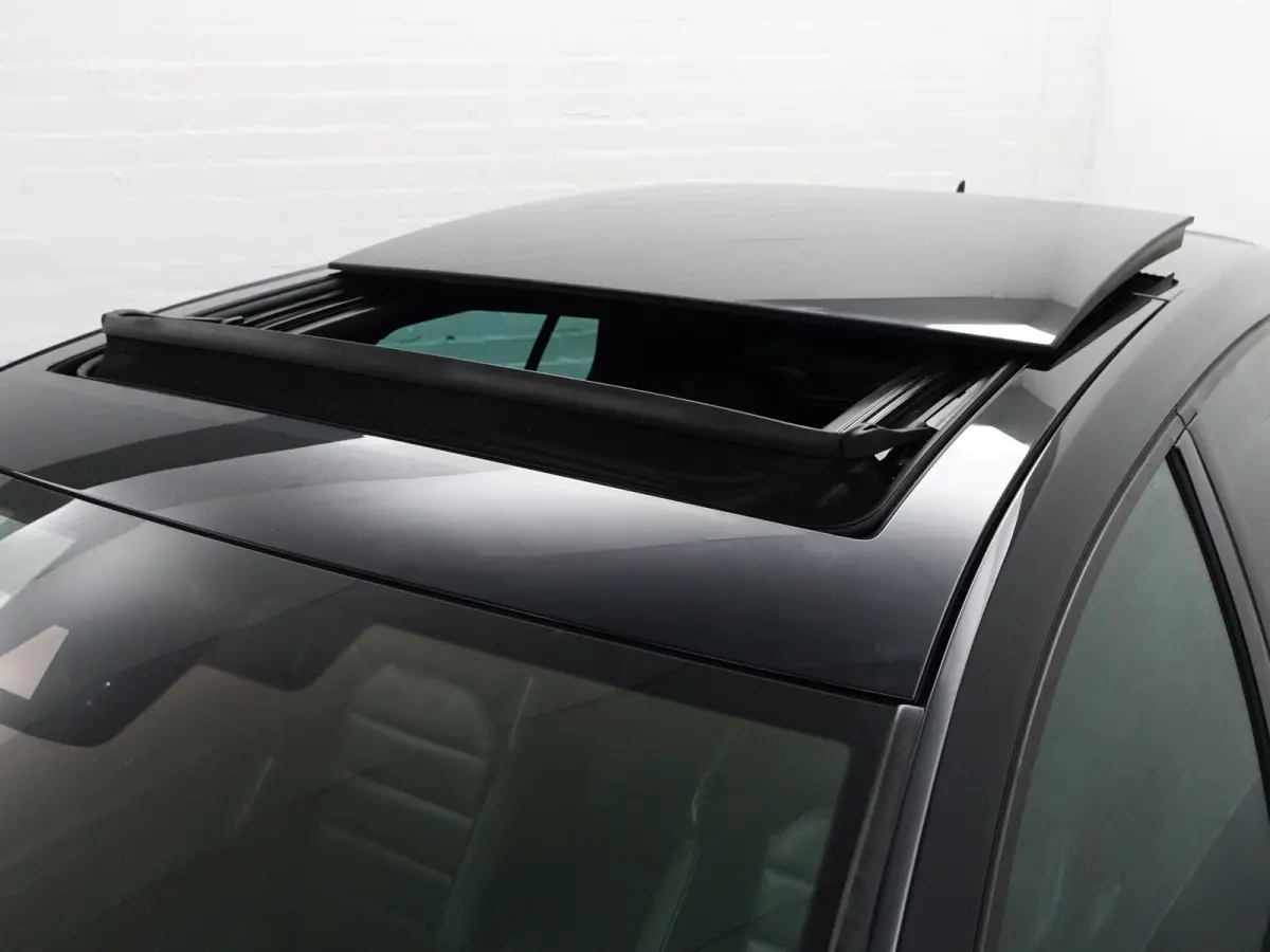 2.0 TSI R 4Motion Aut- Volledig Onderhouden, Panoramadak, Dynamic Select, Performance Interieur