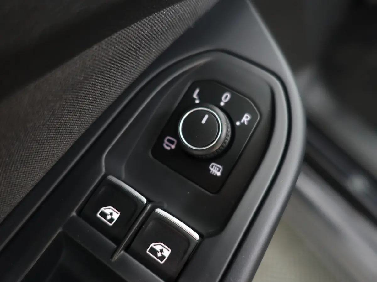 2.0 TSI GTI Aut- Panoramadak, Harman Kardon, Head Up, Stuur/Stoelverwarming, Sfeerverlichting