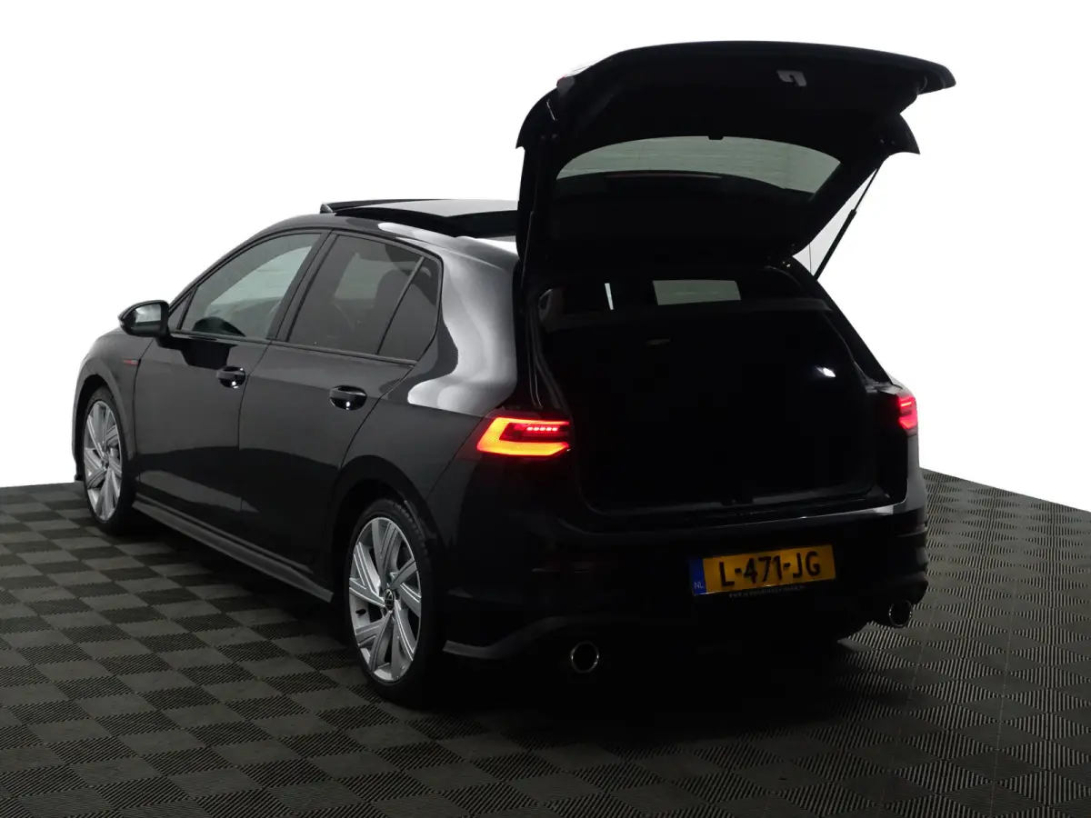 2.0 TSI GTI Aut- Panoramadak, Harman Kardon, Head Up, Stuur/Stoelverwarming, Sfeerverlichting