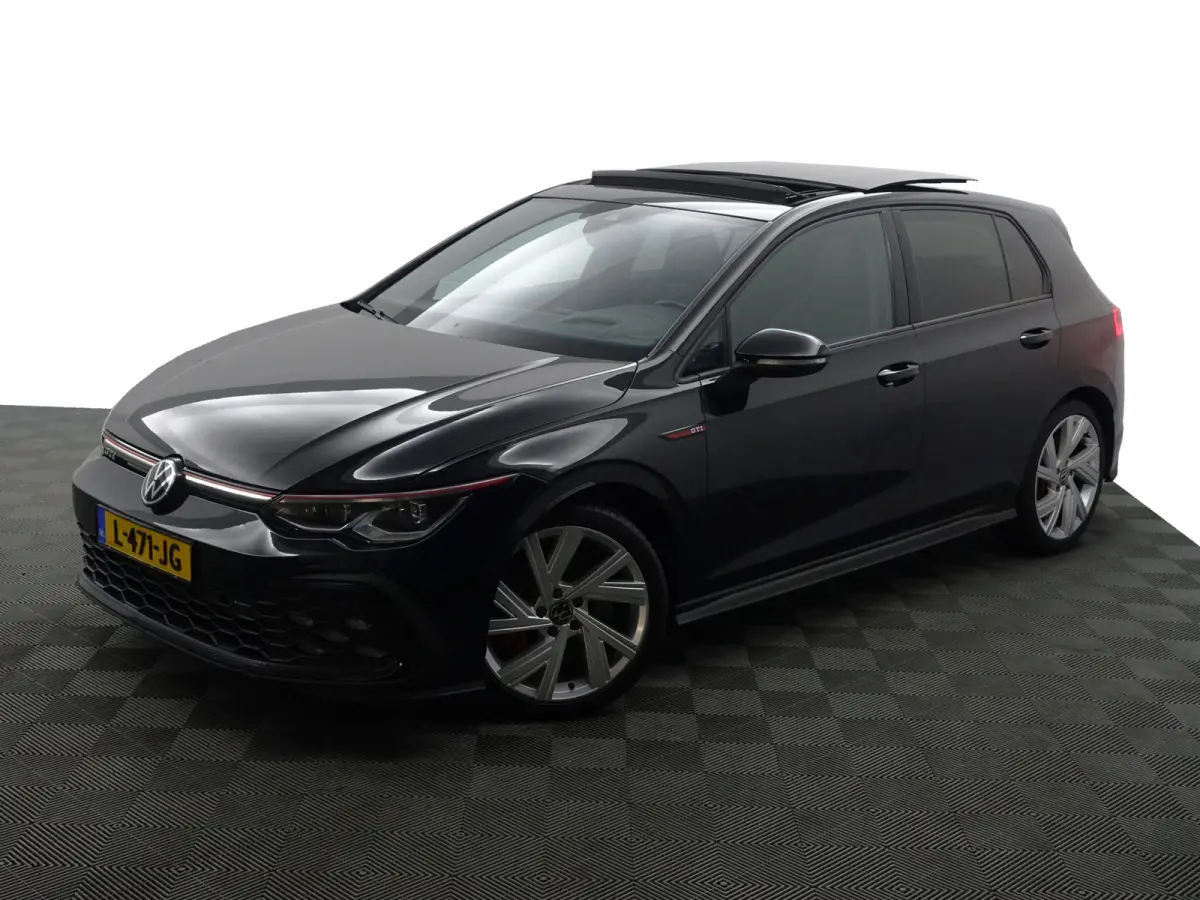 2.0 TSI GTI Aut- Panoramadak, Harman Kardon, Head Up, Stuur/Stoelverwarming, Sfeerverlichting