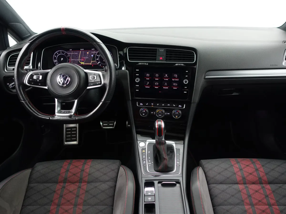 2.0 TSI GTI TCR Aut- Panoramadak, Xenon Led Matrix, Dynamic Select, Keyless, Sfeerverlichting, Ada Cruise