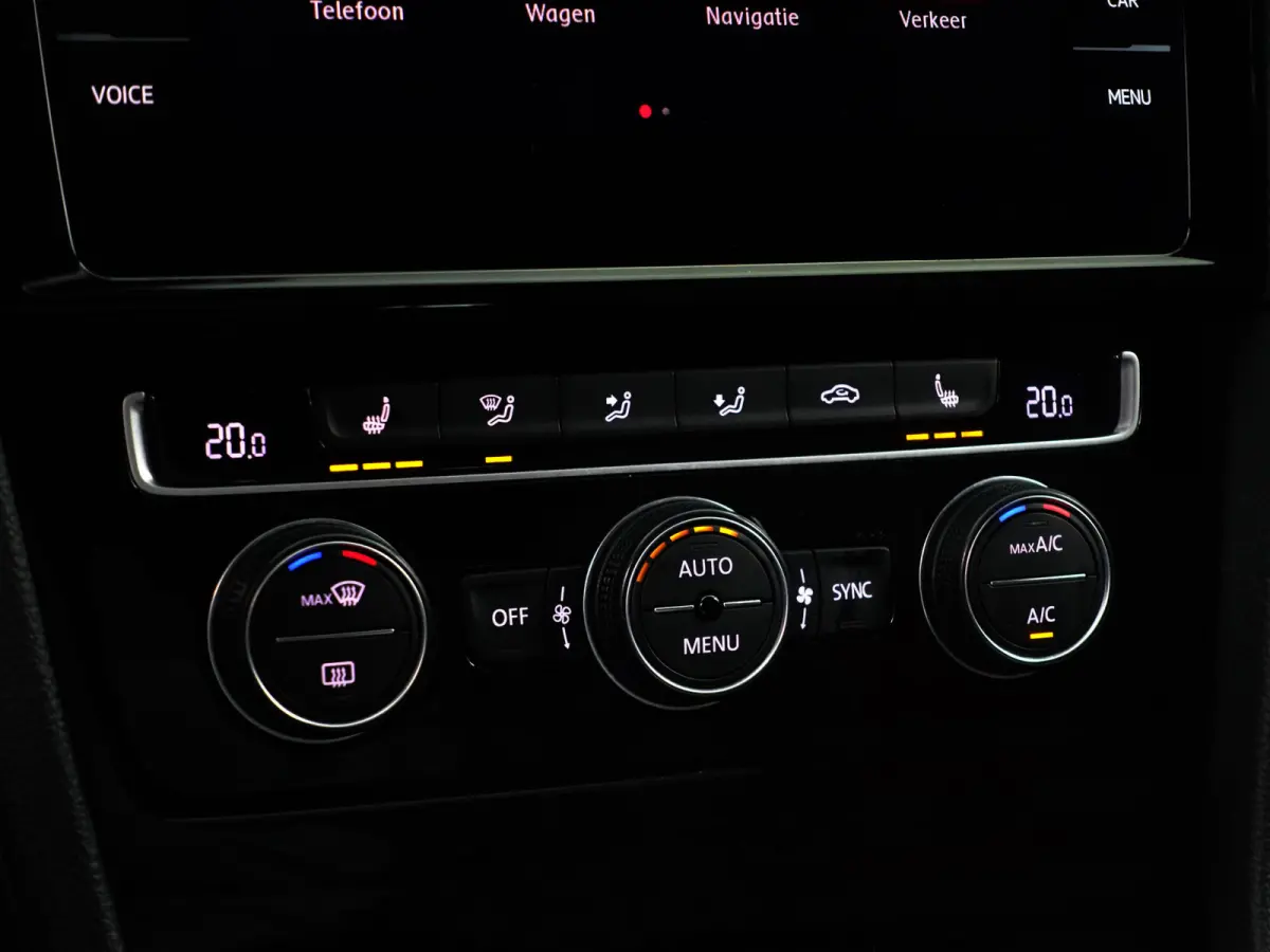 2.0 TSI GTI TCR Aut- Panoramadak, Xenon Led Matrix, Dynamic Select, Keyless, Sfeerverlichting, Ada Cruise