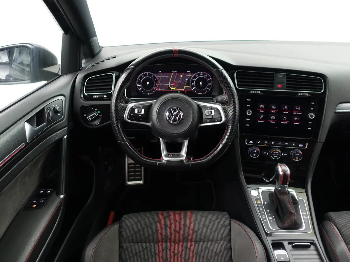 2.0 TSI GTI TCR Aut- Panoramadak, Xenon Led Matrix, Dynamic Select, Keyless, Sfeerverlichting, Ada Cruise