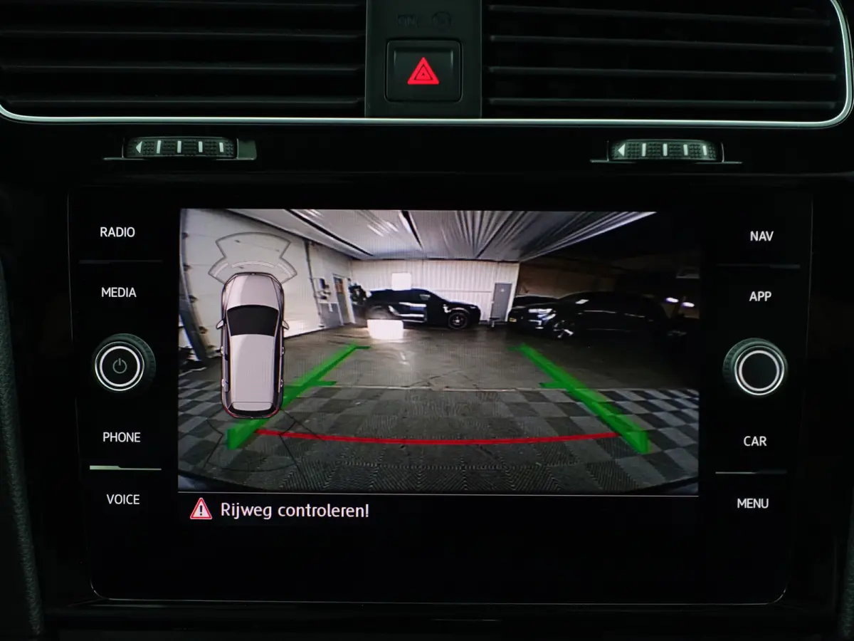2.0 TSI GTI TCR Aut- Panoramadak, Xenon Led Matrix, Dynamic Select, Keyless, Sfeerverlichting, Ada Cruise