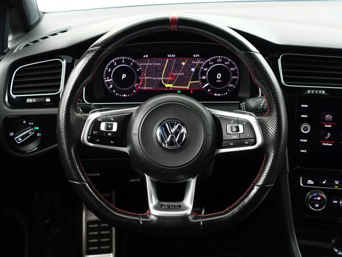 2.0 TSI GTI TCR Aut- Panoramadak, Xenon Led Matrix, Dynamic Select, Keyless, Sfeerverlichting, Ada Cruise